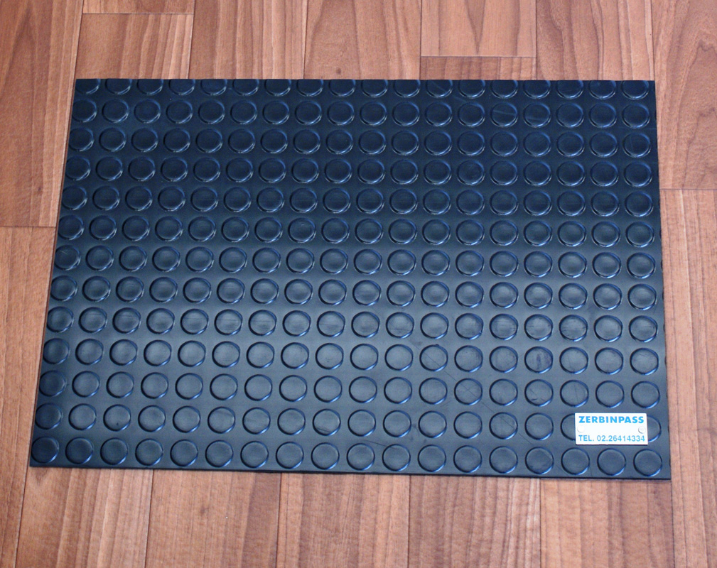 Gomma-a-bolli-core-nero